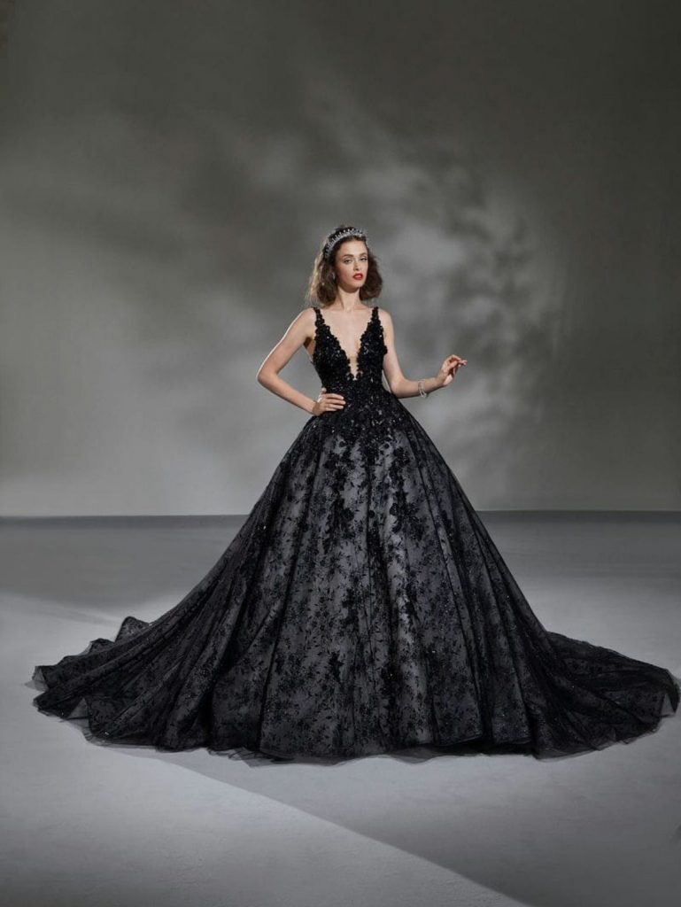 Vestido novia demetrios AM40 negro en málaga remediosnovias
