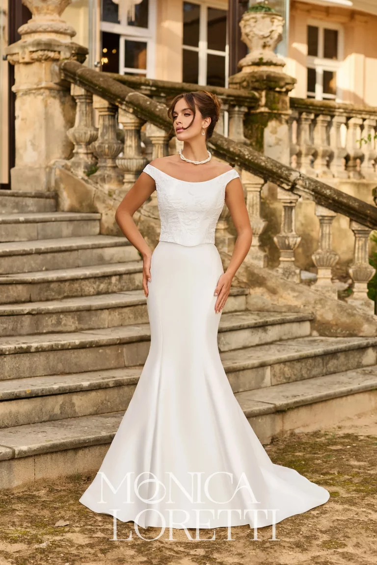 vestido de novia monica loretti nueva coleccion 8374 en remedios novias malaga bridal